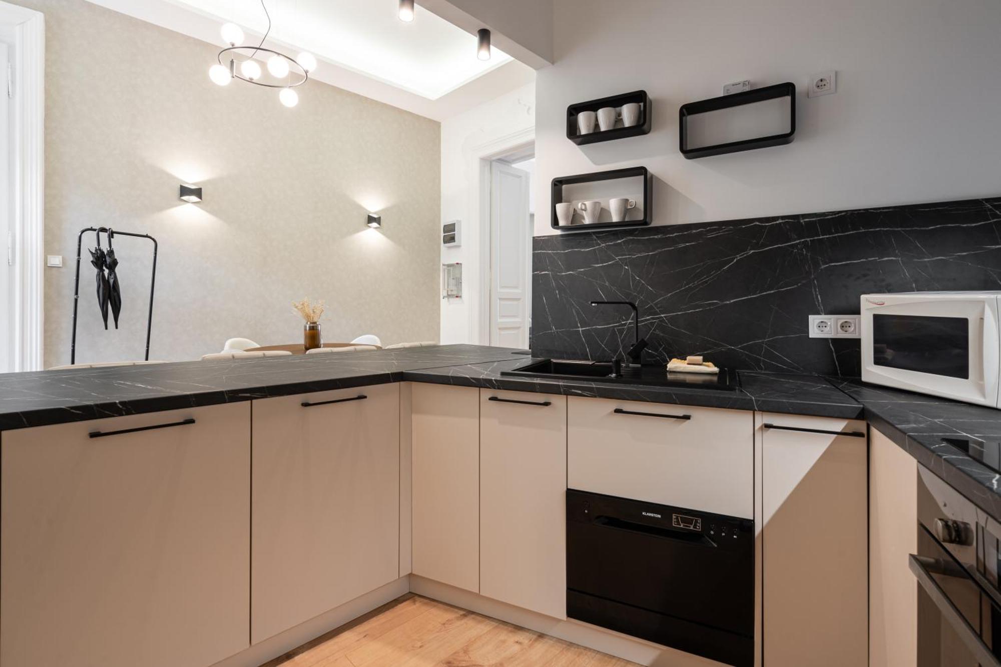 Apartamento Crystal Cove 2-bdr *